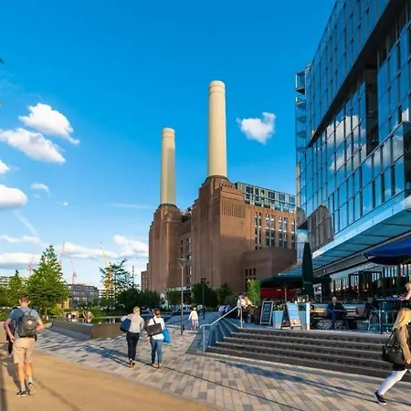 Modern 1 Bedroom Flat In The Heart Of Battersea Лондон Экстерьер фото